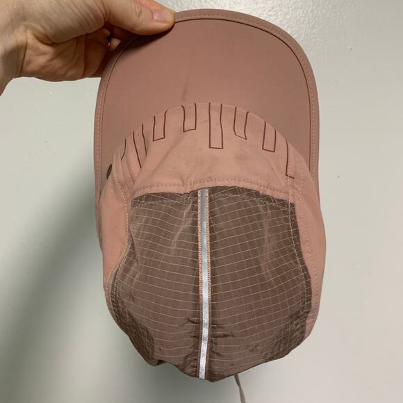 Lululemon Hat Women's Mauve Drawstring Hiking Run Trail Golf Tennis Ripstop Cap - Picture 5 of 7